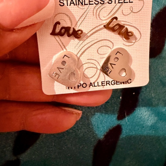 (Your Choice) Stainless Steel Hearts & Love Earrings Set - Picture 6 of 8